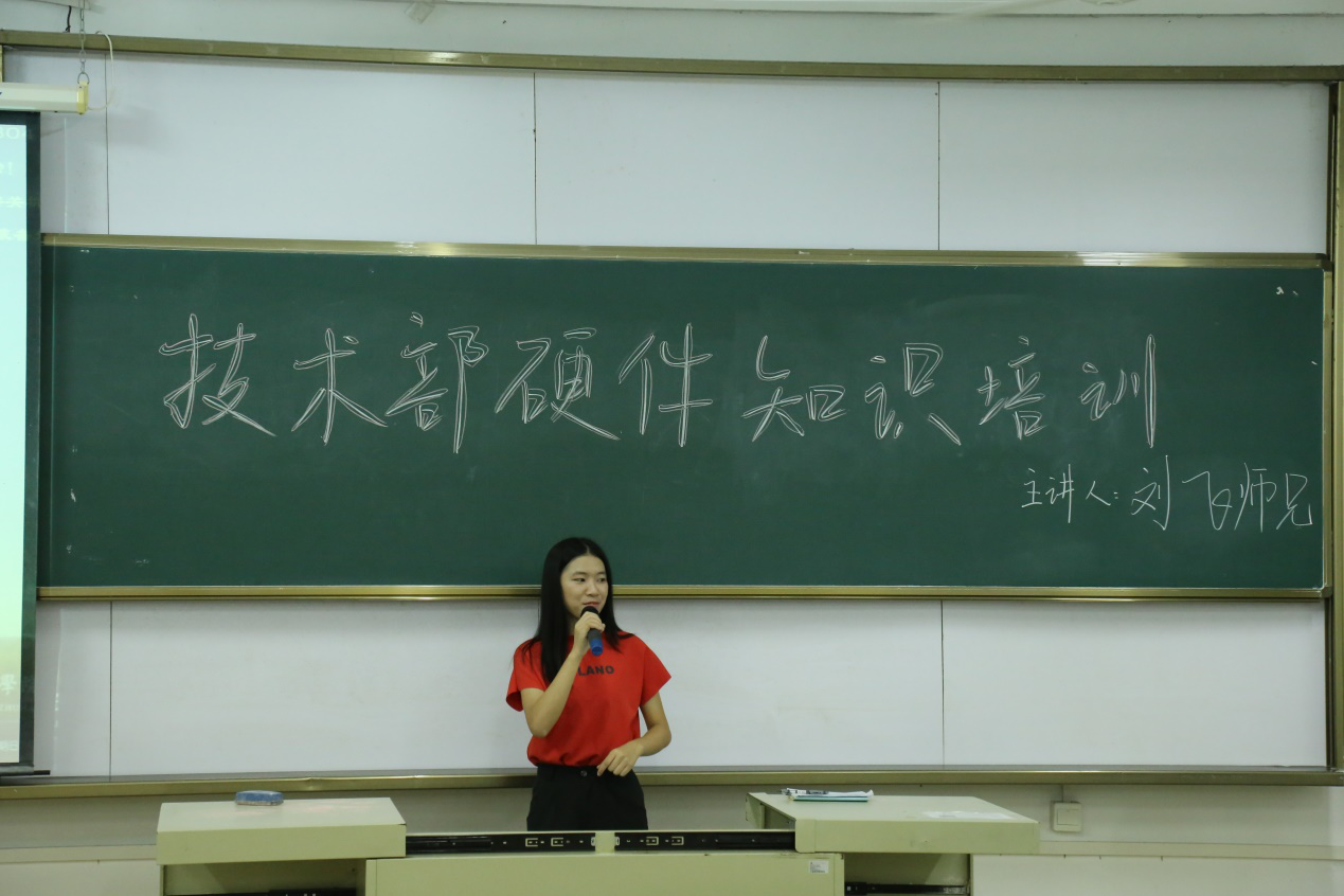 \'图片1.png'