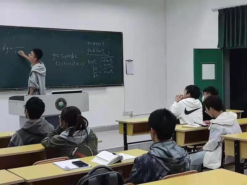 3_$1637055686342008607.jpg 3_$1637055686342008607.jpg