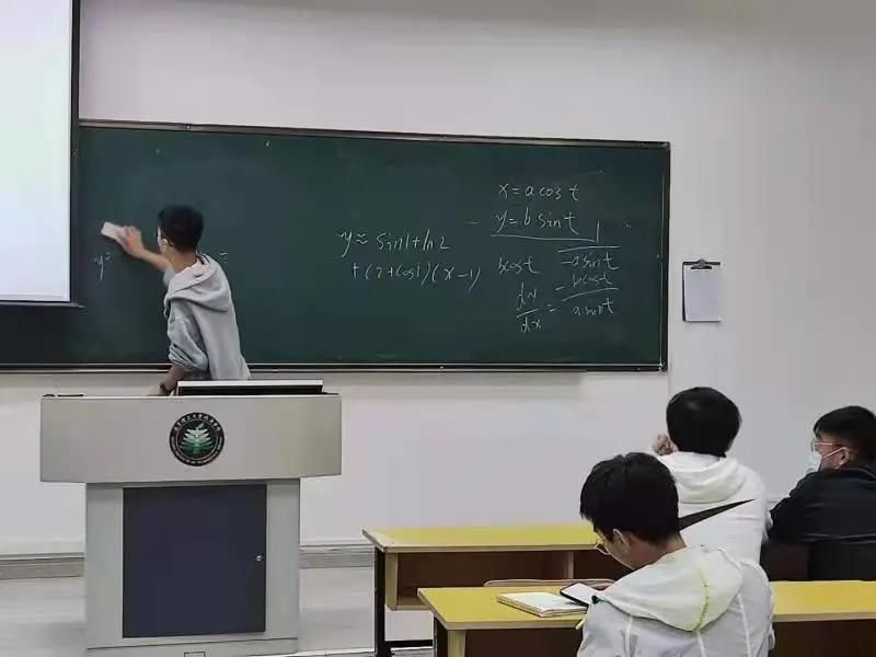 微信图片_20220102222510_$1641132983047023878.jpg 微信图片_20220102222510_$1641132983047023878.jpg