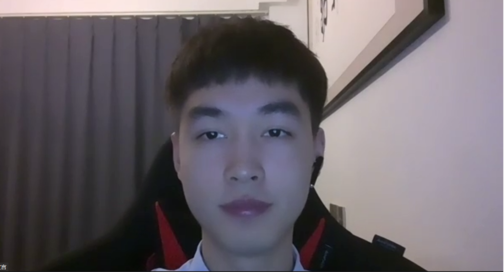\ \